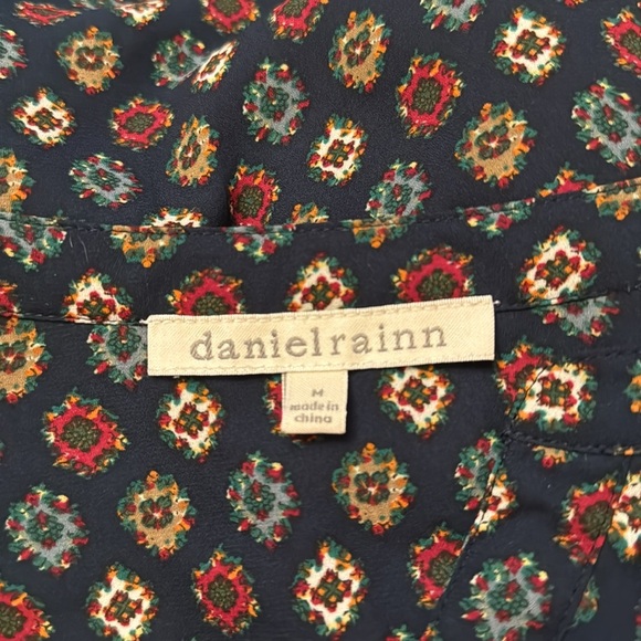 Daniel Rainn navy blue with smocked accents tunic with pockets size medium - Picture 3 of 4